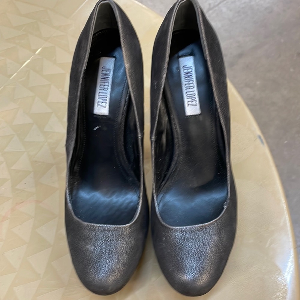 Jennifer Lopez 5” heels Gray